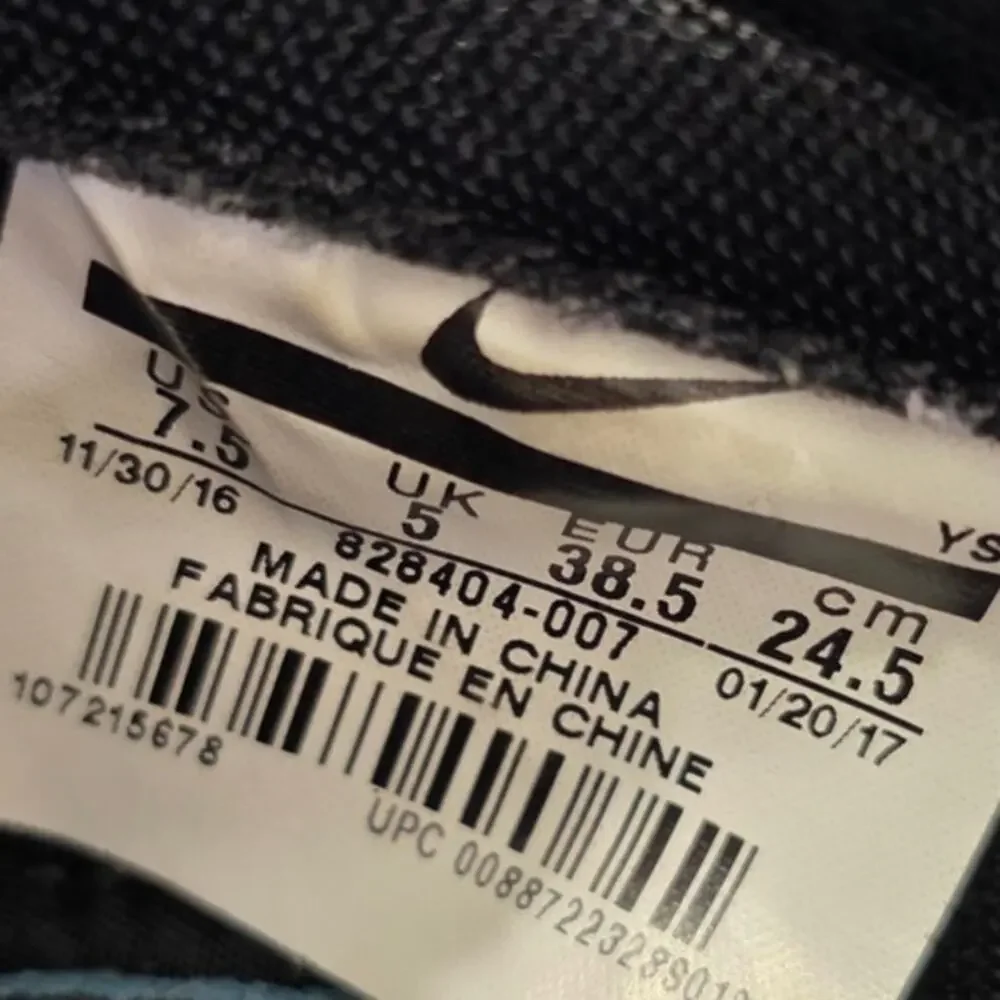 Nike Internationalist Spring Garden Premium Sneakers Black Floral Size 7.5